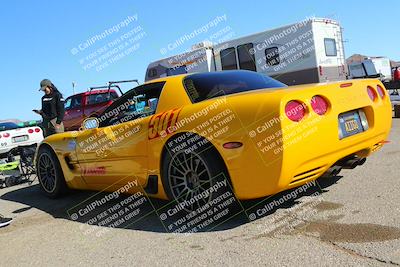 media/Nov-19-2023-Extreme Speed (Sun) [[bd0eec5490]]/Around the Pits/